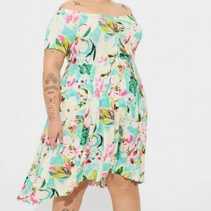 Torrid Women's Plus Size Mini Soft Off-Shoulder Skater Floral Dress